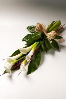 www.berkeleyflowers.co.uk/funeral_flowers.jpg